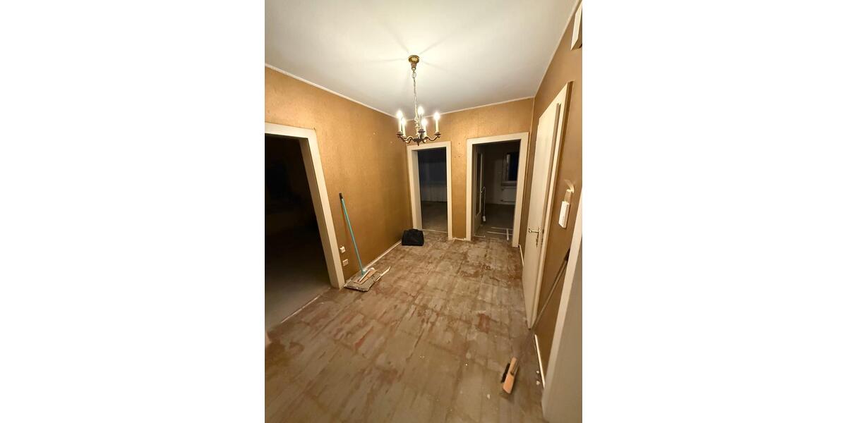 Etagenwohnung Gelsenkirchen Buer - 3.5 Zimmer, 90 m&sup2;, 1.300&euro; | Angebot:25102629