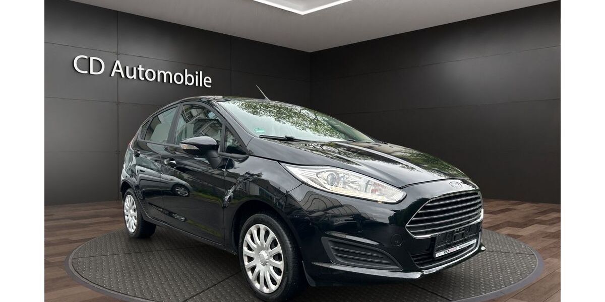 Ford Fiesta 109.900 km 4.990 &euro; Recklinghausen 45659