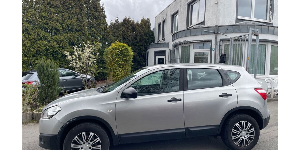 Nissan Qashqai 96.750 km 5.990 &euro; Essen 45326