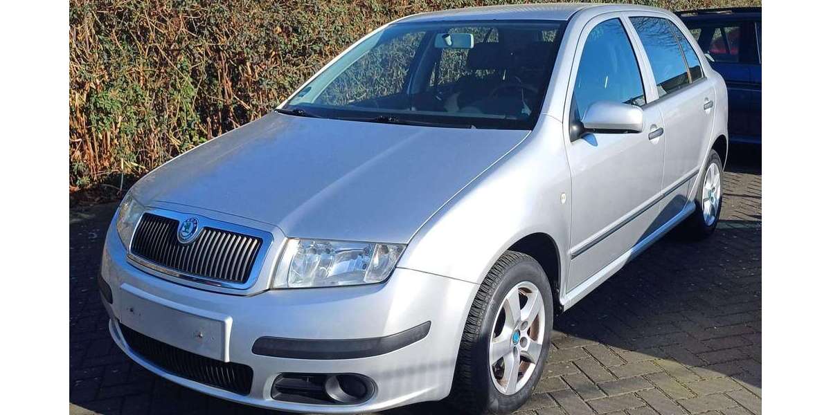 Skoda Fabia 114.000 km 2.500 &euro; Bochum 44809