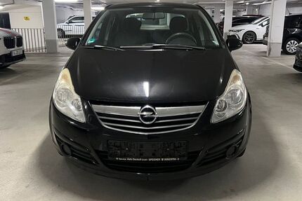 Opel Corsa 18.000 km 3.000 &euro; Essen 45326