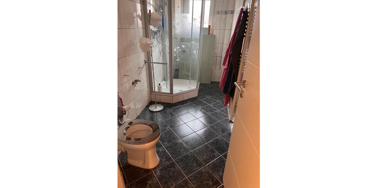 Etagenwohnung Essen Stadtbezirk IV - 1.5 Zimmer, 64 m&sup2;, 800&euro; | Angebot:25895265