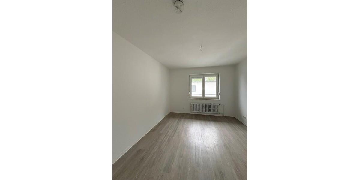 Etagenwohnung Essen Stadtbezirk V - 3 Zimmer, 58 m&sup2;, 585&euro; | Angebot:24723625
