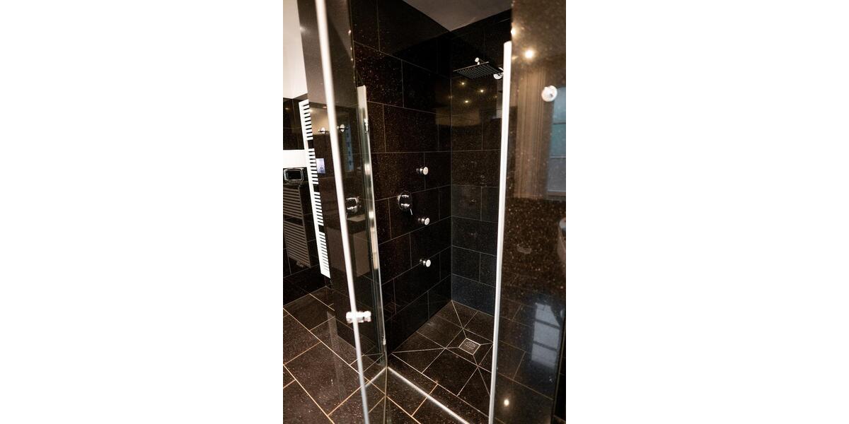 Erdgeschoßwohnung Wetter (Ruhr) - 2.5 Zimmer, 100 m&sup2;, 1.200&euro; | Angebot:24395276