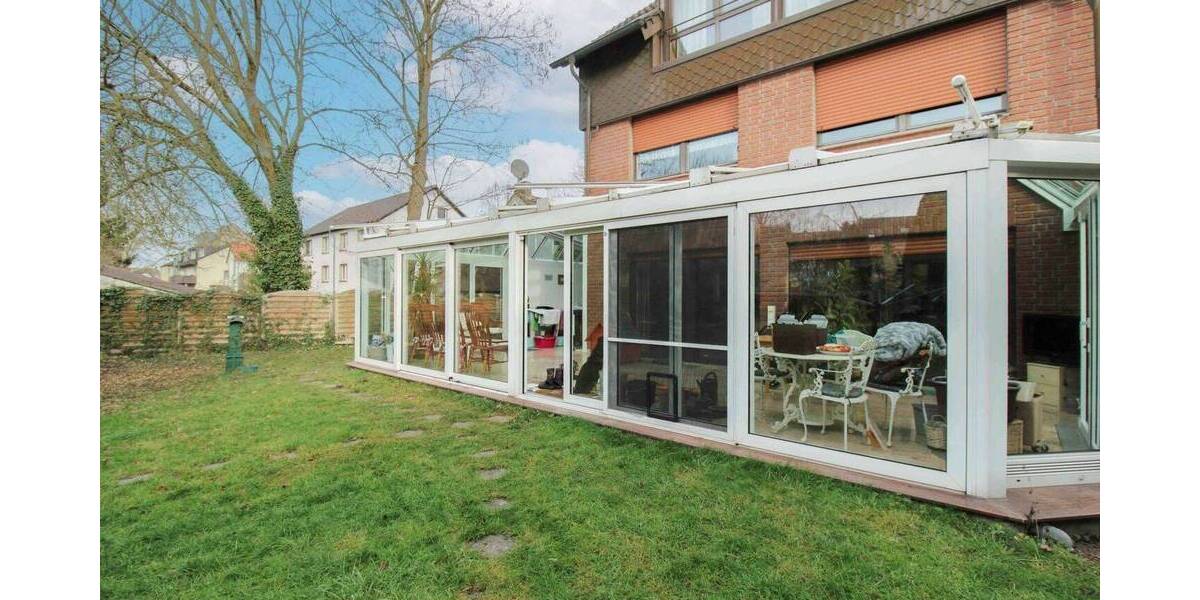Einfamilienhaus Essen Frintrop - 6 Zimmer, 265 m&sup2;, 899.000&euro; | Angebot:26826071