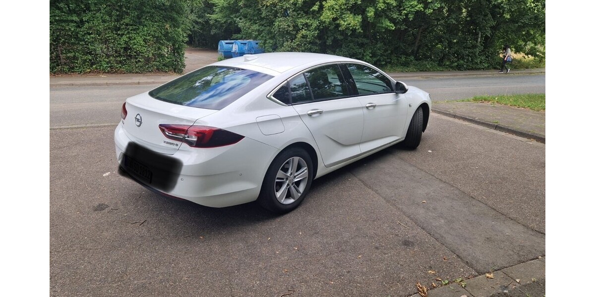 Opel Insignia 159.900 km 16.800 &euro; Dortmund 44135