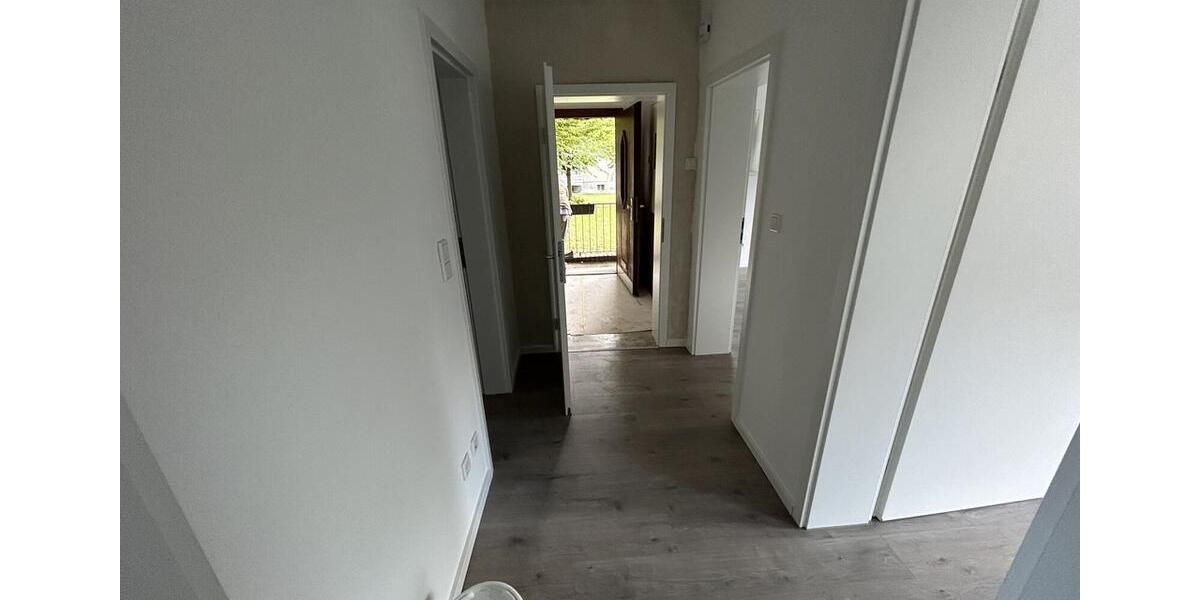 Erdgeschoßwohnung Oberhausen Biefang - 2.5 Zimmer, 61 m&sup2;, 415&euro; | Angebot:25958502