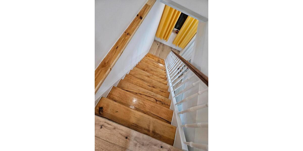 Dachgeschoßwohnung Bochum Eppendorf - 3 Zimmer, 65 m&sup2;, 900&euro; | Angebot:26618894