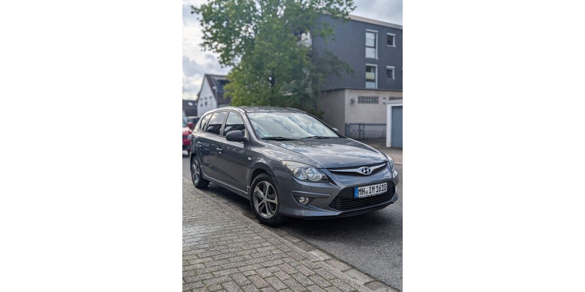Hyundai i30 177.964 km 1.950 &euro; Mülheim 45475