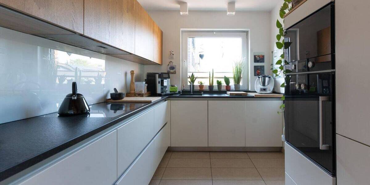 Reihenmittelhaus Essen Frintrop - 6 Zimmer, 150 m&sup2;, 535.000&euro; | Angebot:26455360