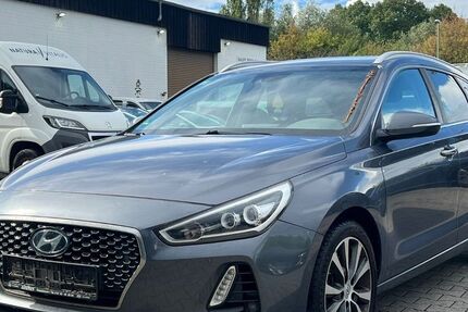 Hyundai i30 227.293 km 5.200 &euro; Hagen 58135