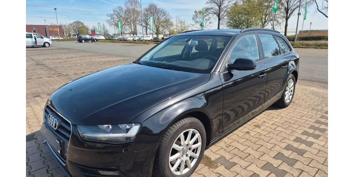 Audi A4 371.401 km 4.900 &euro; Herne 44625