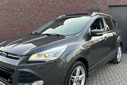 Ford Kuga 147.000 km 11.200 &euro; Olfen 59399