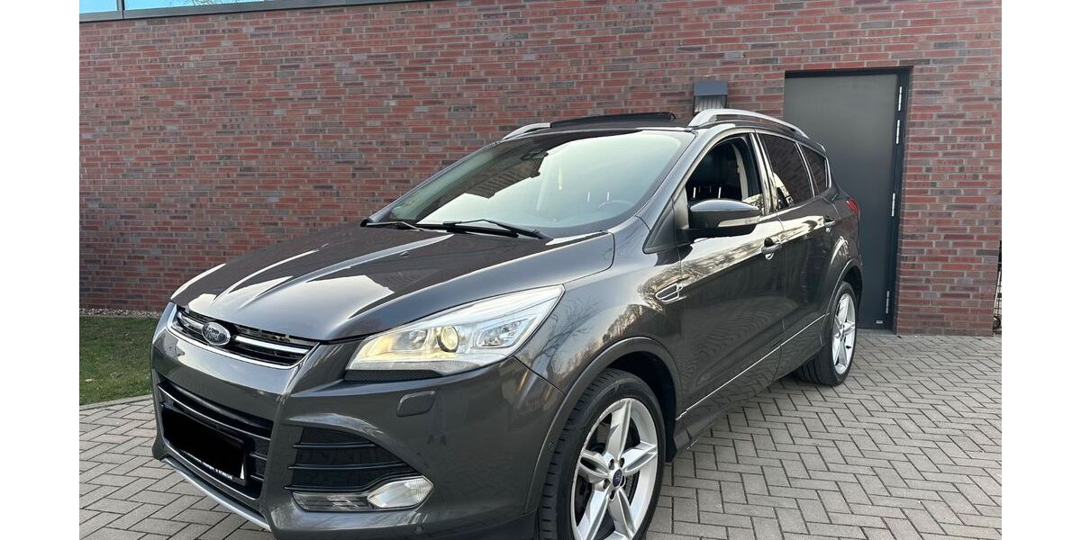Ford Kuga 147.000 km 11.200 &euro; Olfen 59399