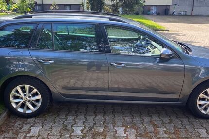 Skoda Octavia 188.000 km 10.799 &euro; Bochum 44799