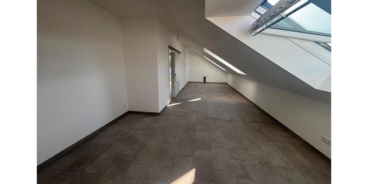 Dachgeschoßwohnung Dorsten Altstadt - 2 Zimmer, 71 m&sup2;, 995&euro; | Angebot:26413480