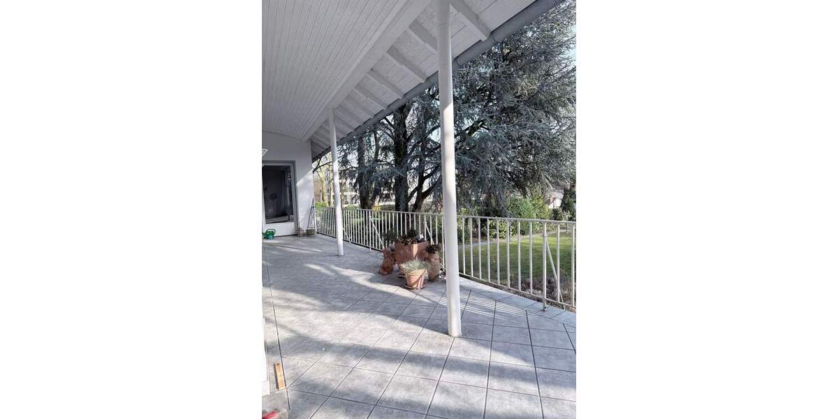 Terrassenwohnung Herne Horsthausen - 2 Zimmer, 130 m&sup2;, 1.300&euro; | Angebot:25746820