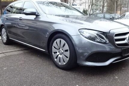 Mercedes-Benz E 220 251.800 km 12.500 &euro; Essen 45276