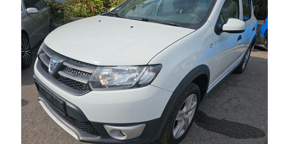 Dacia Sandero 54.270 km 5.650 &euro; Gelsenkirchen 45884