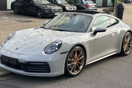 Porsche 992 74.000 km 109.900 &euro; Essen 45127