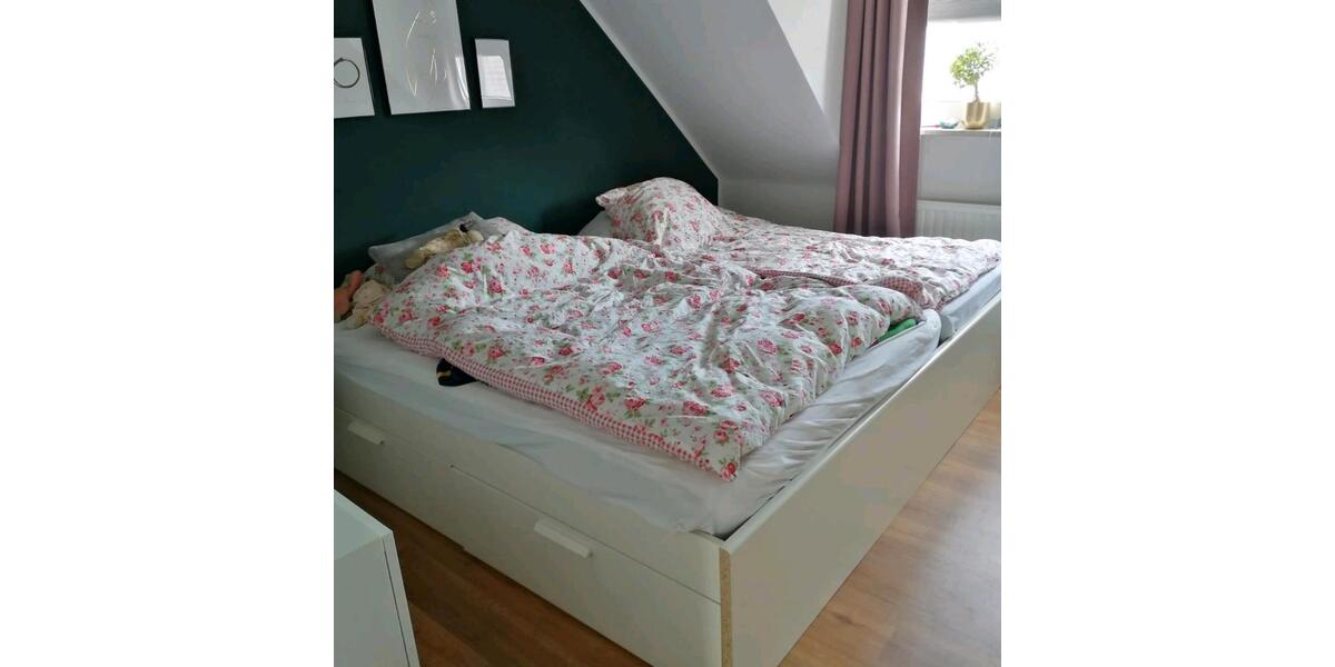 Dachgeschoßwohnung Oberhausen Alstaden - 3.5 Zimmer, 69 m&sup2;, 170.000&euro; | Angebot:25995481