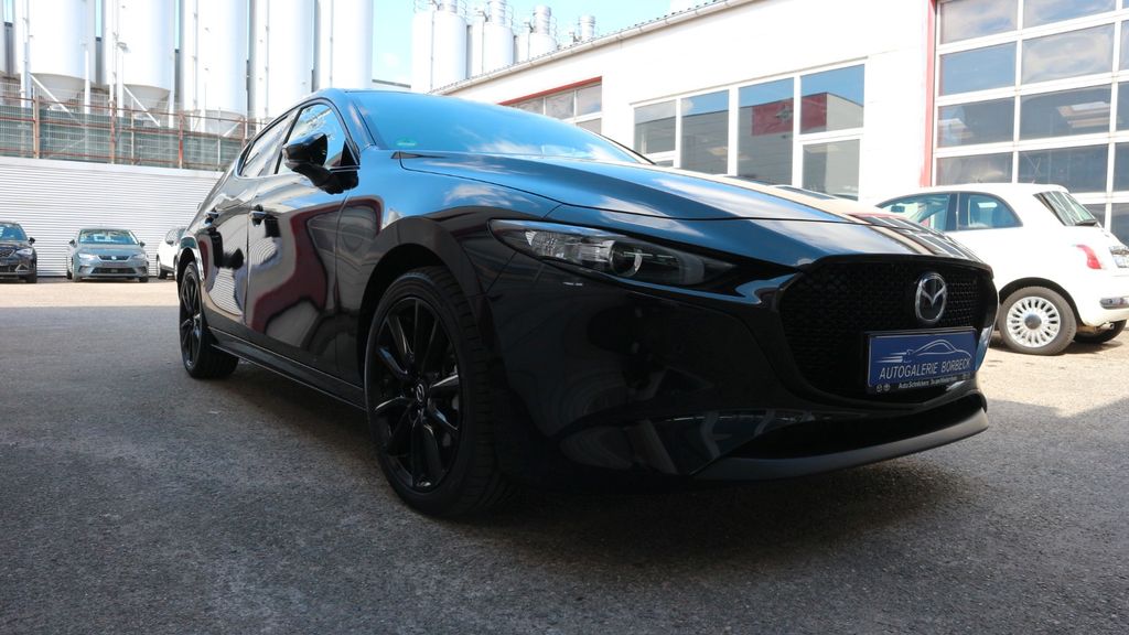 Mazda 3 2.712 km 22.690 &euro; Essen 45355