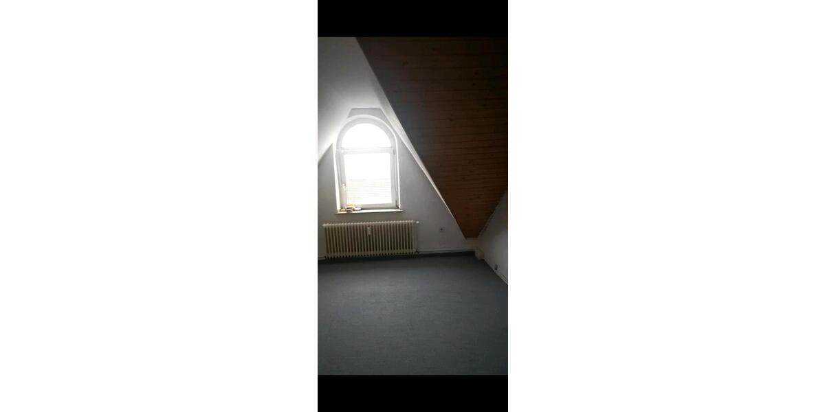 Dachgeschoßwohnung Oberhausen Osterfeld - 1 Zimmer, 45 m&sup2;, 480&euro; | Angebot:25839831