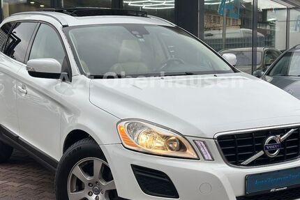 Volvo XC60 215.000 km 8.490 &euro; Oberhausen 46049
