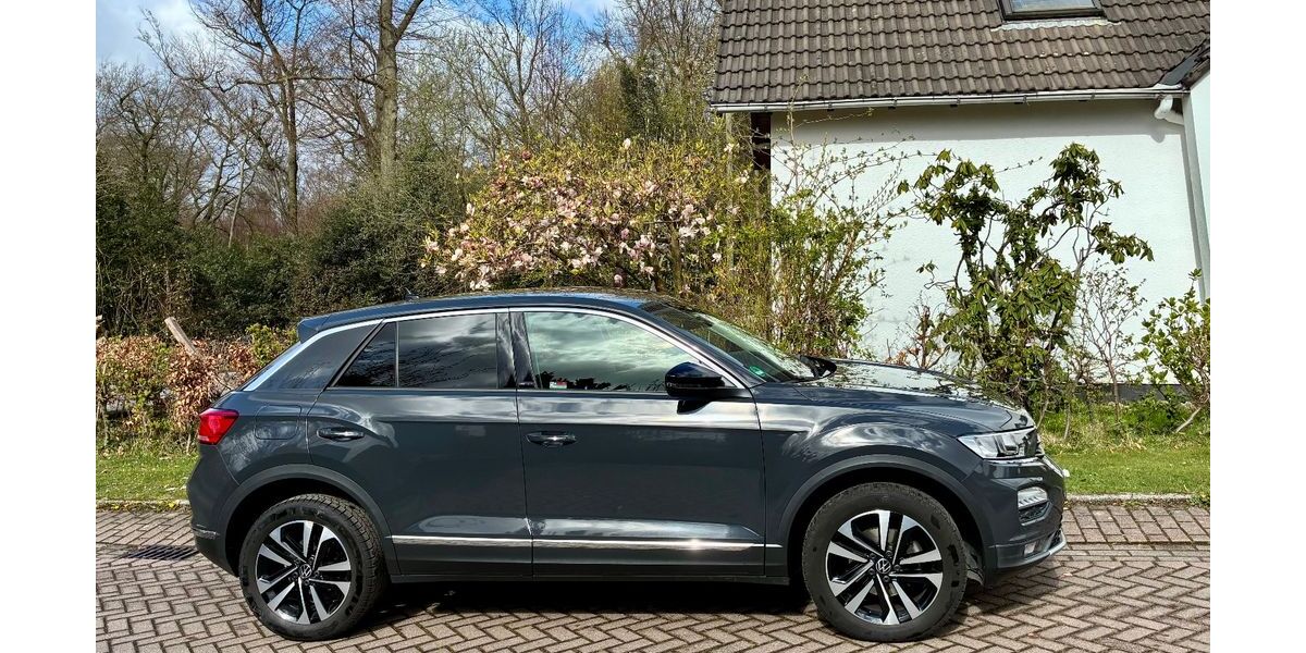 VW T-Roc 66.770 km 17.900 &euro; Essen 45289