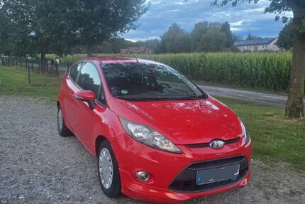 Ford Fiesta 169.000 km 1.700 &euro; Recklinghausen 45661