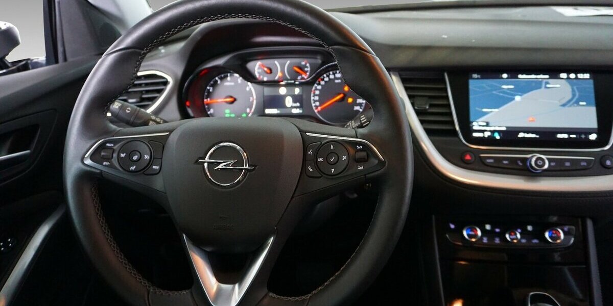 Opel Grandland X Automatik Navi PDC 9.845 km 9.100 &euro; Wuppertal 42327