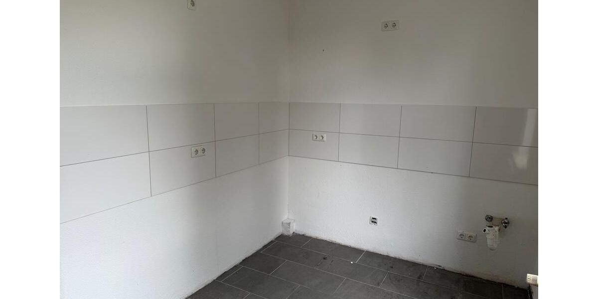 Erdgeschoßwohnung Essen Stadtbezirk V - 1.5 Zimmer, 40 m&sup2;, 400&euro; | Angebot:26453835