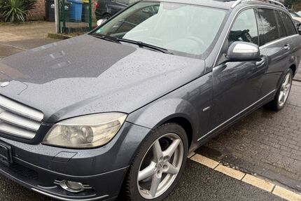 Mercedes-Benz C 320 220.000 km 5.490 &euro; Essen 45359
