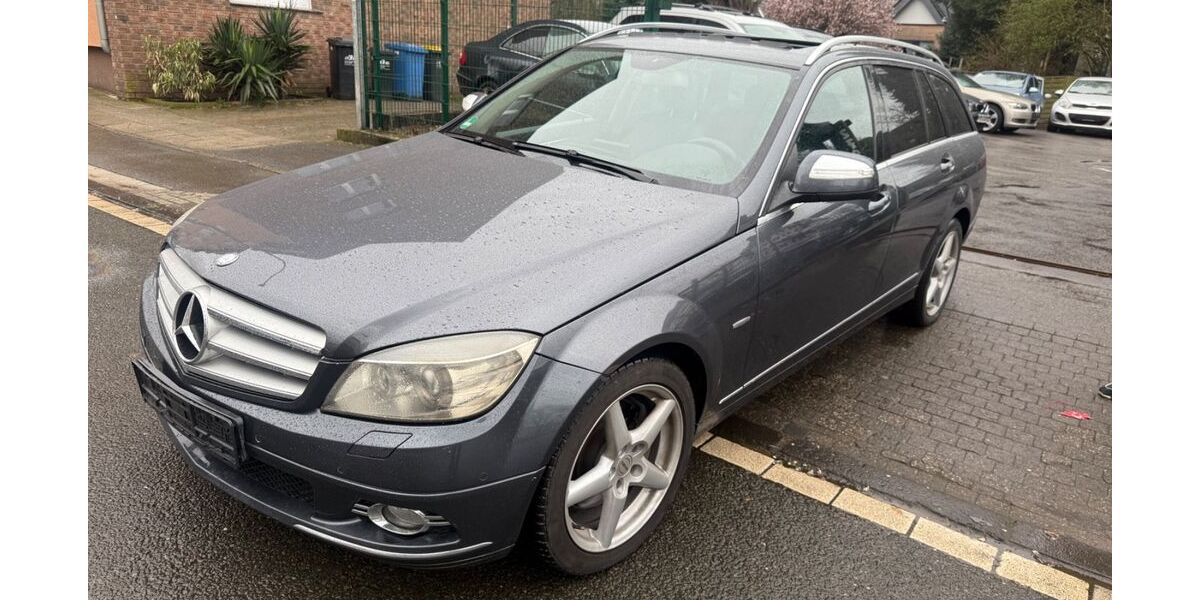 Mercedes-Benz C 320 220.000 km 5.490 &euro; Essen 45359