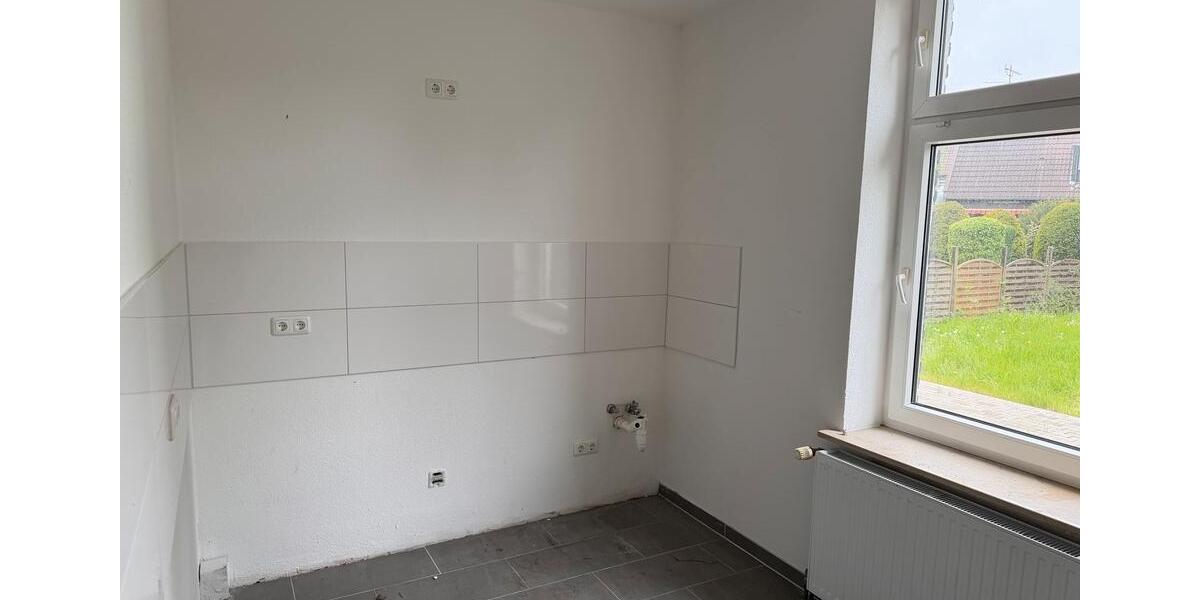 Erdgeschoßwohnung Essen Stadtbezirk V - 1.5 Zimmer, 40 m&sup2;, 400&euro; | Angebot:26453835