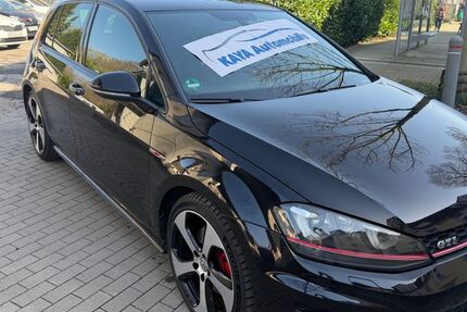 VW Golf 143.800 km 15.950 &euro; Essen 45359