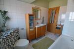 Dachgeschoßwohnung Oberhausen Osterfeld - 3.5 Zimmer, 75 m&sup2;, 160.000&euro; | Angebot:26789604