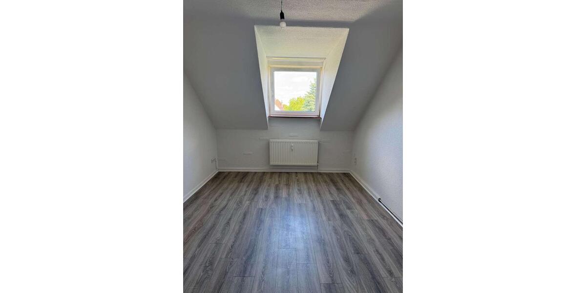 Etagenwohnung Gelsenkirchen - 3 Zimmer, 72 m&sup2;, 430&euro; | Angebot:23226683