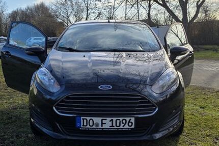 Ford Fiesta 115.705 km 4.900 &euro; Dortmund 44263