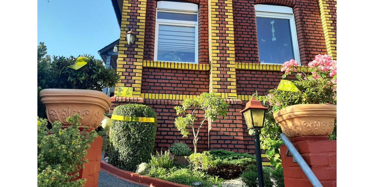 Doppelhaushälfte Velbert Pöthen - 3 Zimmer, 100 m&sup2;, 230.000&euro; | Angebot:24770606