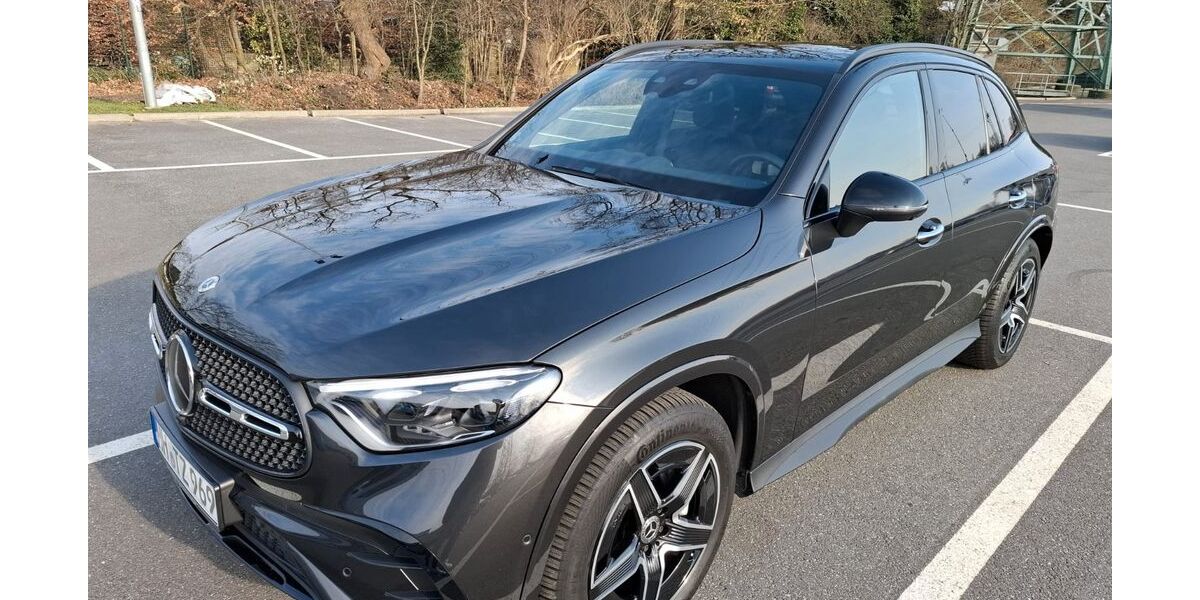 Mercedes-Benz GLC 220 63.000 km 51.600 &euro; Gelsenkirchen 45897