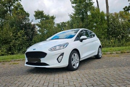 Ford Fiesta 83.500 km 8.700 &euro; Marl 45770