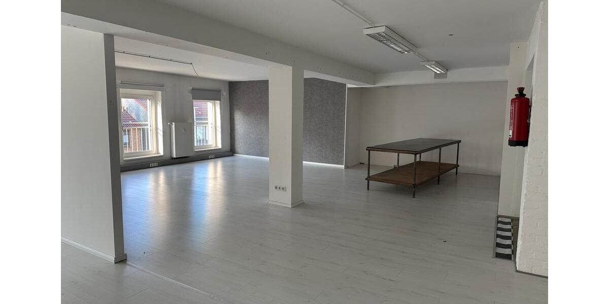 Gewerbeobjekt Mülheim an der Ruhr Mellinghofen - 890&euro; | Angebot:24309680