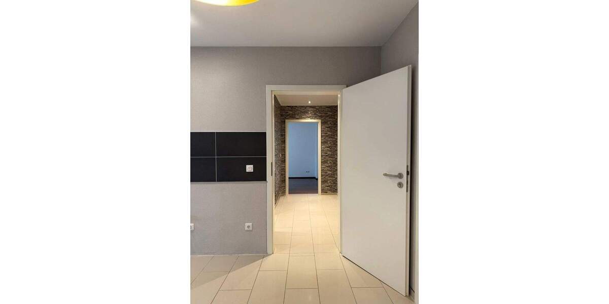 Etagenwohnung Gelsenkirchen Beckhausen - 3 Zimmer, 74 m&sup2;, 175.000&euro; | Angebot:25711059