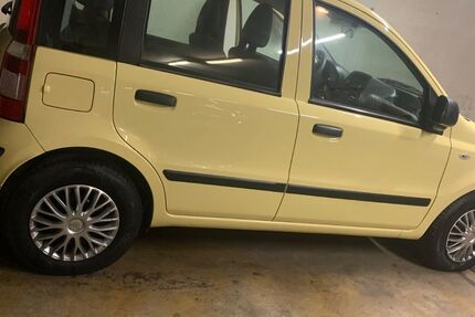 Fiat Panda 143.250 km 2.350 &euro; Wuppertal 42107