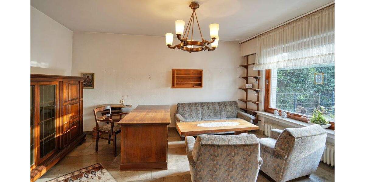 Mehrfamilienhaus, Wohnhaus Bochum Wiemelhausen - 9 Zimmer, 275 m&sup2;, 695.000&euro; | Angebot:25687045