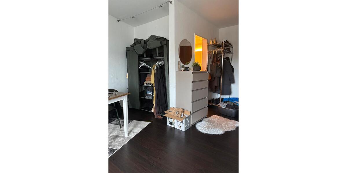 Dachgeschoßwohnung Dortmund Hörde - 1 Zimmer, 25 m&sup2;, 335&euro; | Angebot:25921592