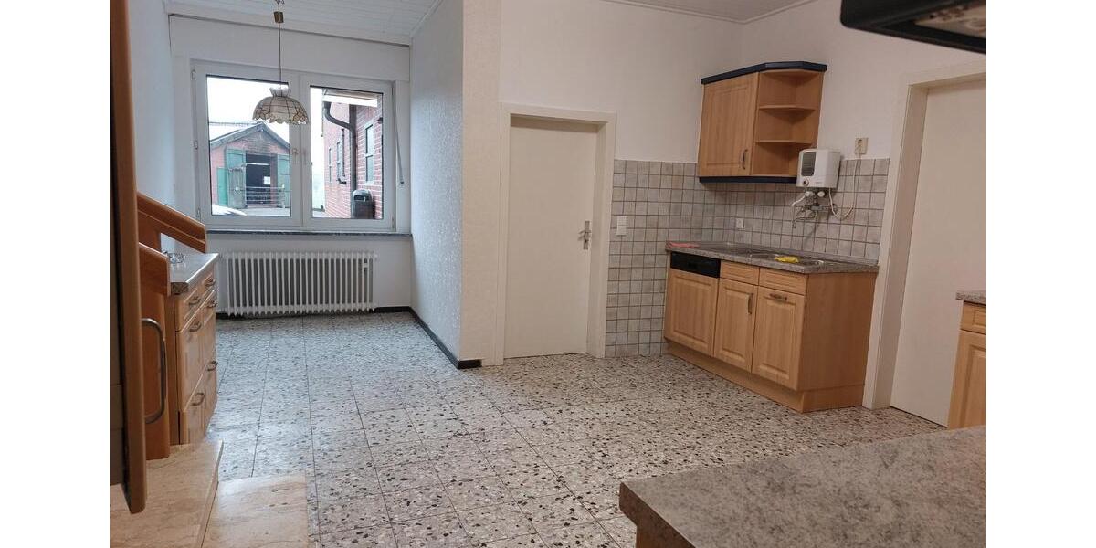 Einfamilienhaus Dorsten Alt-Wulfen - 7 Zimmer, 190 m&sup2;, 1.900&euro; | Angebot:25052310