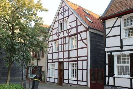 Zimmer Essen Kettwig vor der Brücke - 2 Zimmer, 1.800&euro; | Angebot:24987288