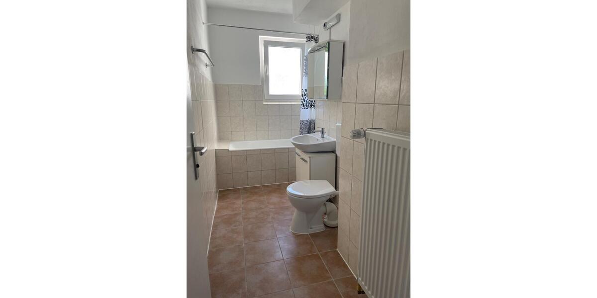 Etagenwohnung Essen Stadtbezirk VI - 2 Zimmer, 61 m&sup2;, 160.000&euro; | Angebot:26040925